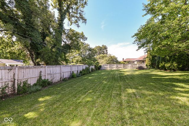 613 S Miramar Way, Muncie, IN 47304