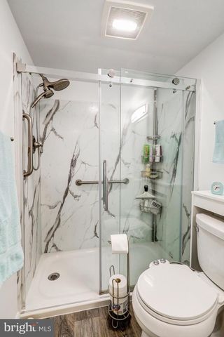43 VALLEYBROOK DR, Lancaster, PA 17601