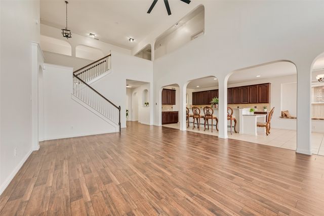5000 Harrier Drive, Mesquite, TX 75181