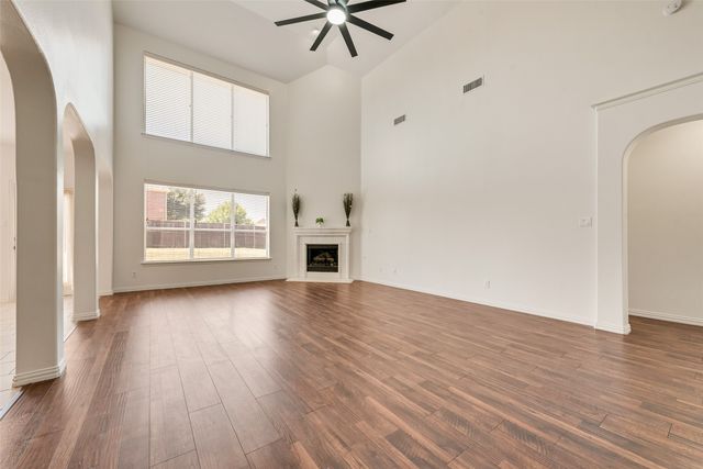 5000 Harrier Drive, Mesquite, TX 75181