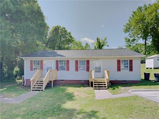 3700 Central Avenue B, Greensboro, NC 27401