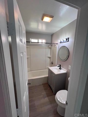 129 Oaklawn Avenue 31, Chula Vista, CA 91910