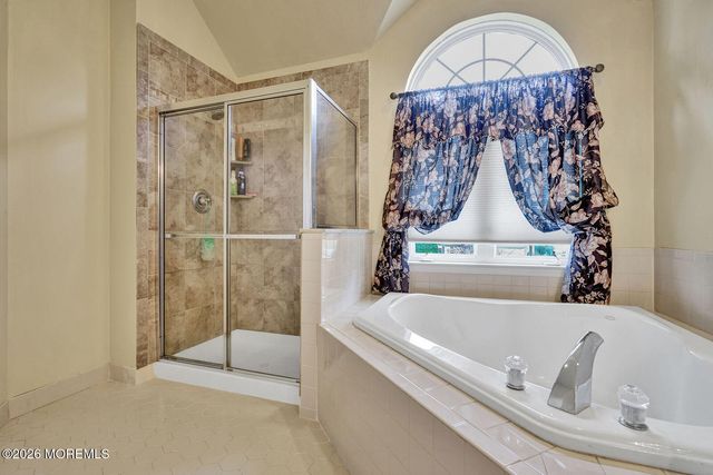 9 Olena Drive, Jackson, NJ 08527