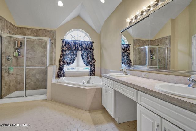 9 Olena Drive, Jackson, NJ 08527