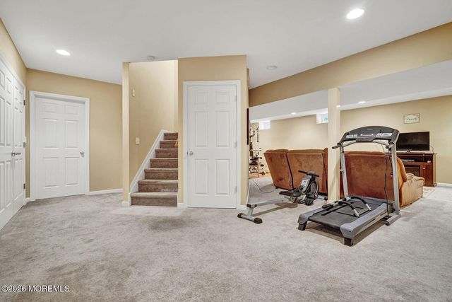 9 Olena Drive, Jackson, NJ 08527