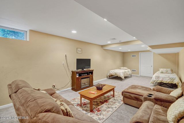 9 Olena Drive, Jackson, NJ 08527