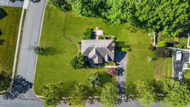 9 Olena Drive, Jackson, NJ 08527