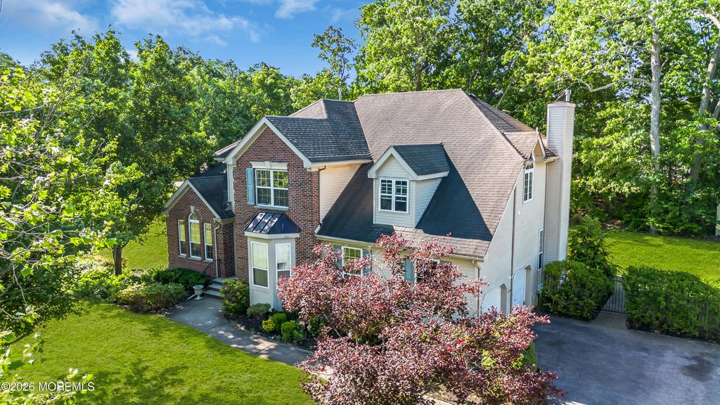 9 Olena Drive, Jackson, NJ 08527