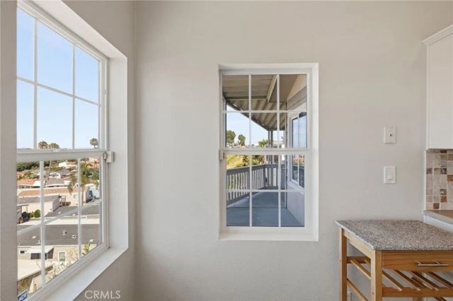 2550 Pacific Coast 152, Torrance, CA 90505