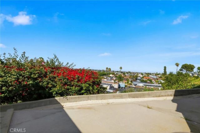 2550 Pacific Coast 152, Torrance, CA 90505