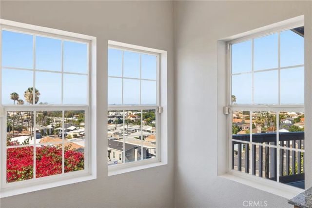 2550 Pacific Coast 152, Torrance, CA 90505