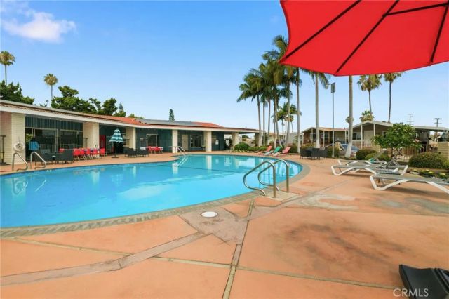 2550 Pacific Coast 152, Torrance, CA 90505