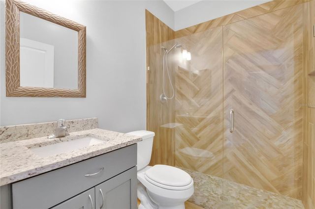 36726 ALAQUA COURT, Eustis, FL 32736