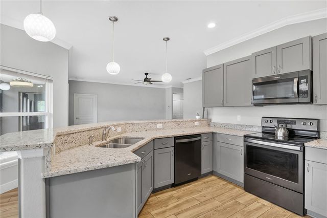 36726 ALAQUA COURT, Eustis, FL 32736