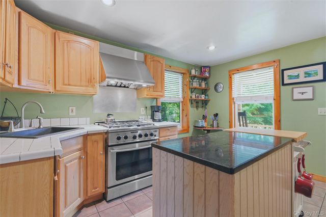 371 Crescent Avenue, Plattekill, NY 12528