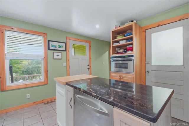 371 Crescent Avenue, Plattekill, NY 12528