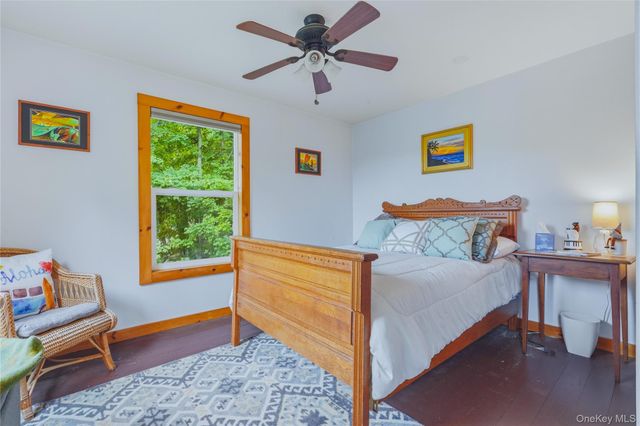 371 Crescent Avenue, Plattekill, NY 12528