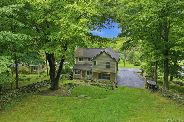 371 Crescent Avenue, Plattekill, NY 12528