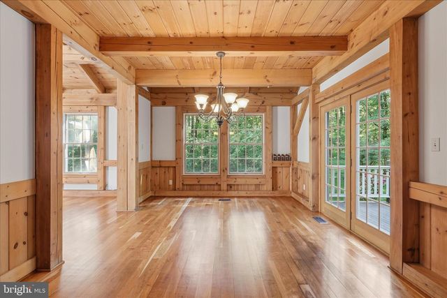 38074 STEVENS RD, Lovettsville, VA 20180