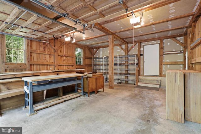 38074 STEVENS RD, Lovettsville, VA 20180