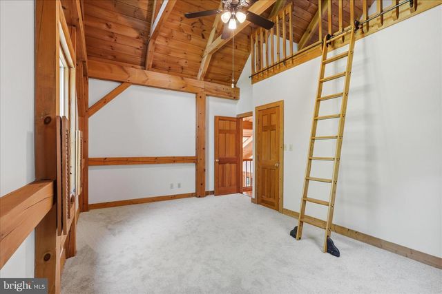 38074 STEVENS RD, Lovettsville, VA 20180