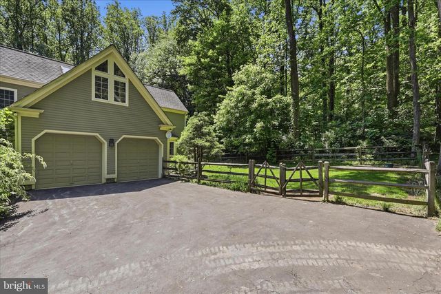 38074 STEVENS RD, Lovettsville, VA 20180