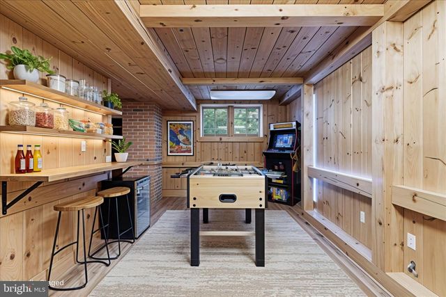 38074 STEVENS RD, Lovettsville, VA 20180
