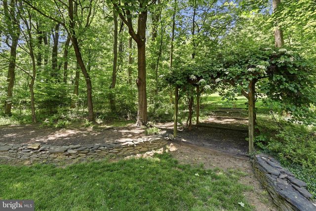 38074 STEVENS RD, Lovettsville, VA 20180