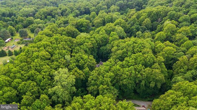 38074 STEVENS RD, Lovettsville, VA 20180