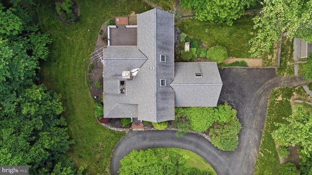 38074 STEVENS RD, Lovettsville, VA 20180