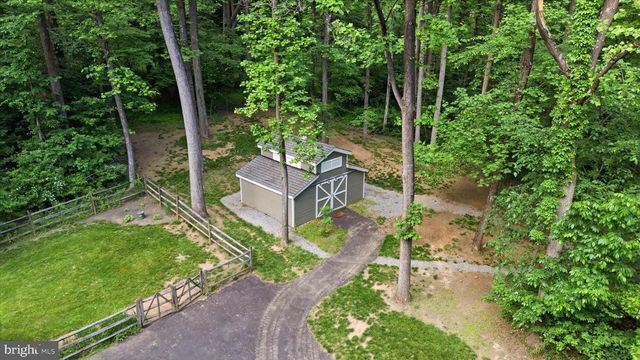 38074 STEVENS RD, Lovettsville, VA 20180