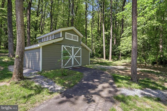 38074 STEVENS RD, Lovettsville, VA 20180