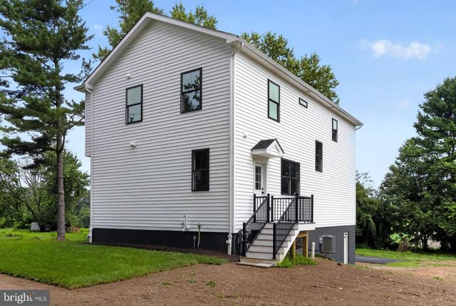 781 STATE RD, West Grove, PA 19390