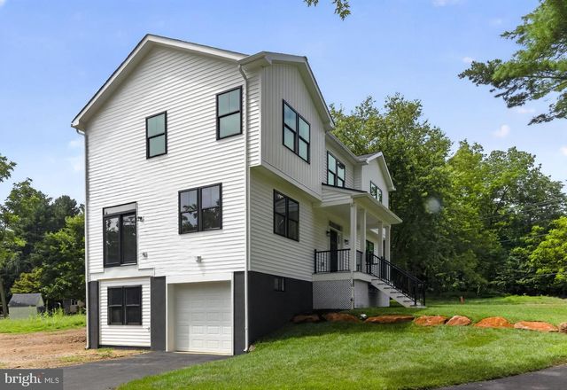 781 STATE RD, West Grove, PA 19390