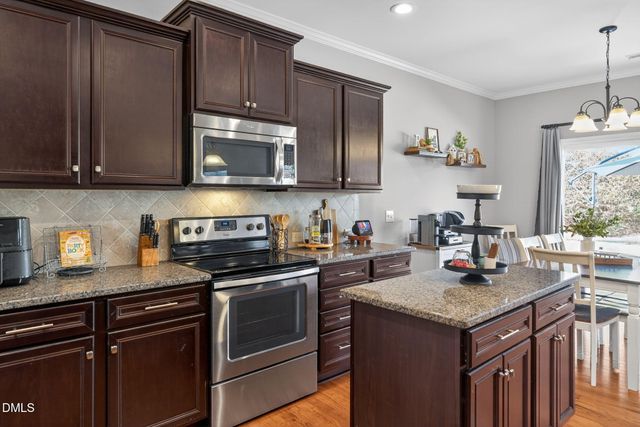 5720 Lumiere Street, Holly Springs, NC 27540