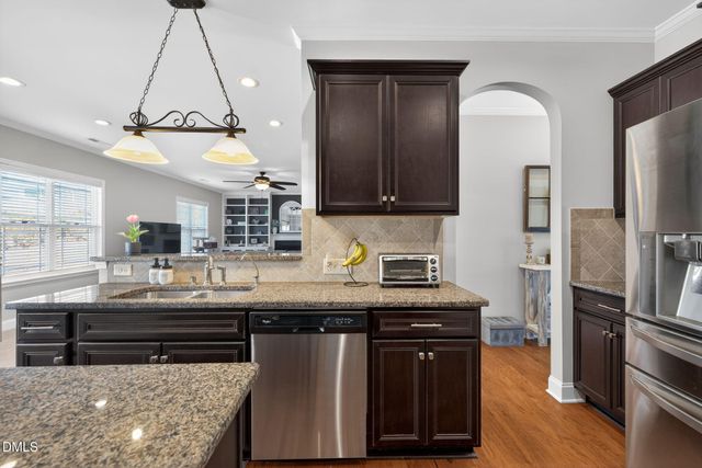 5720 Lumiere Street, Holly Springs, NC 27540