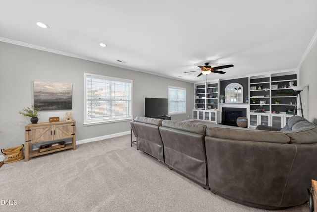 5720 Lumiere Street, Holly Springs, NC 27540