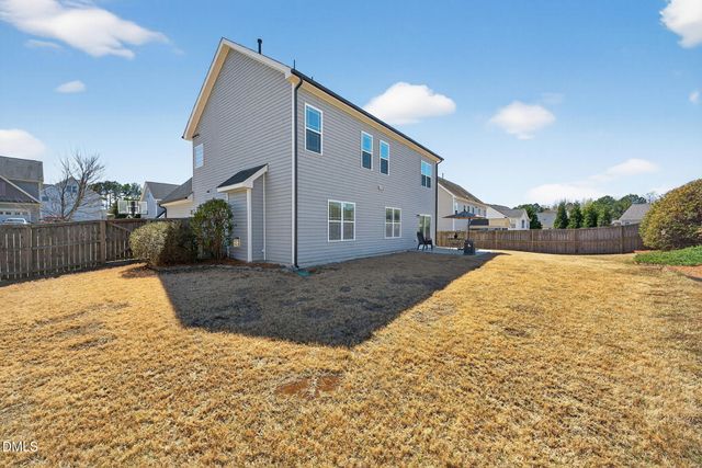 5720 Lumiere Street, Holly Springs, NC 27540