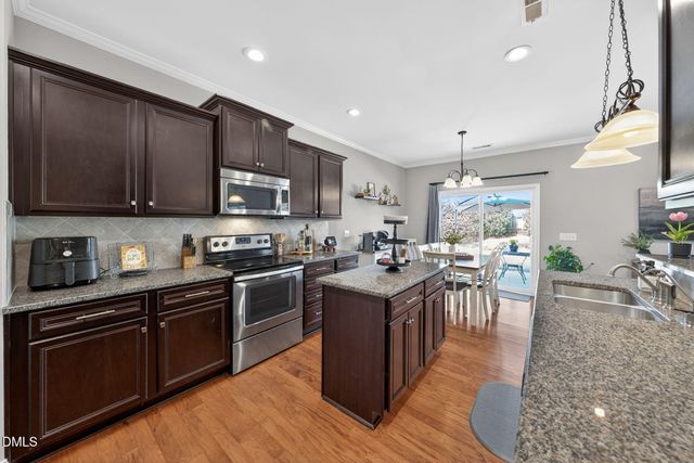 5720 Lumiere Street, Holly Springs, NC 27540