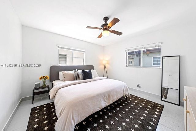 1050 7th St 1050-3, Miami Beach, FL 33139