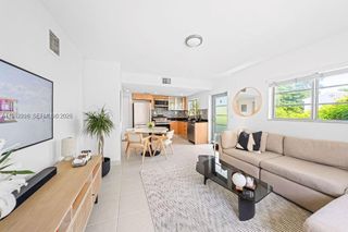 1050 7th St 1050-3, Miami Beach, FL 33139