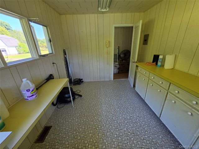 140 Station Road, Kingston, NY 12401