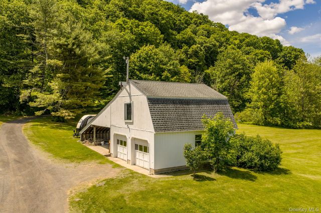 140 Station Road, Kingston, NY 12401