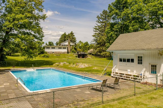 140 Station Road, Kingston, NY 12401