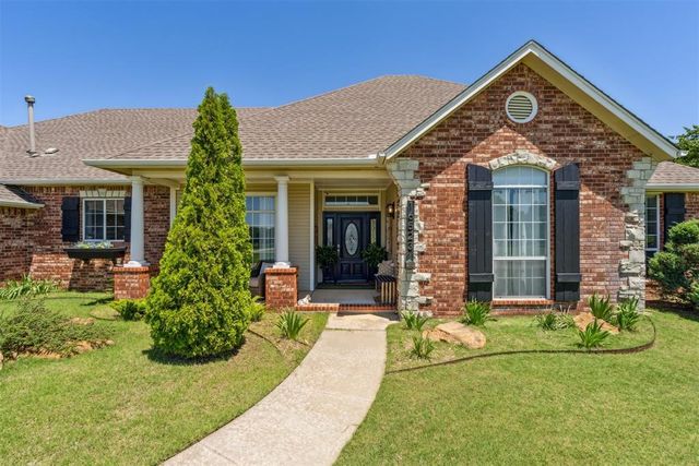 16523 Roserock Circle, Choctaw, OK 73020