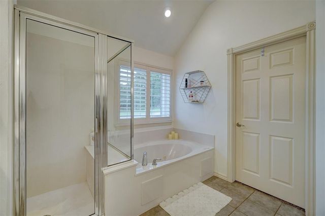 16523 Roserock Circle, Choctaw, OK 73020