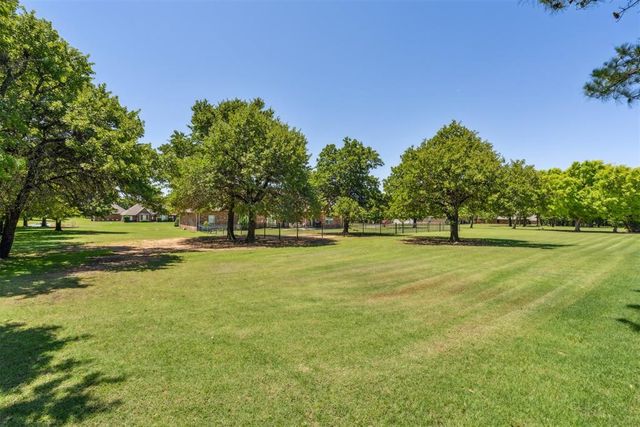 16523 Roserock Circle, Choctaw, OK 73020