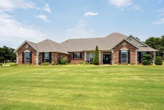 16523 Roserock Circle, Choctaw, OK 73020