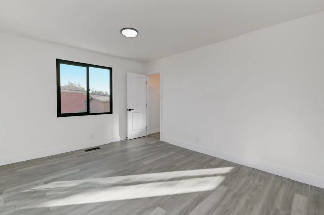 1948 Westinghouse St, San Diego, CA 92111