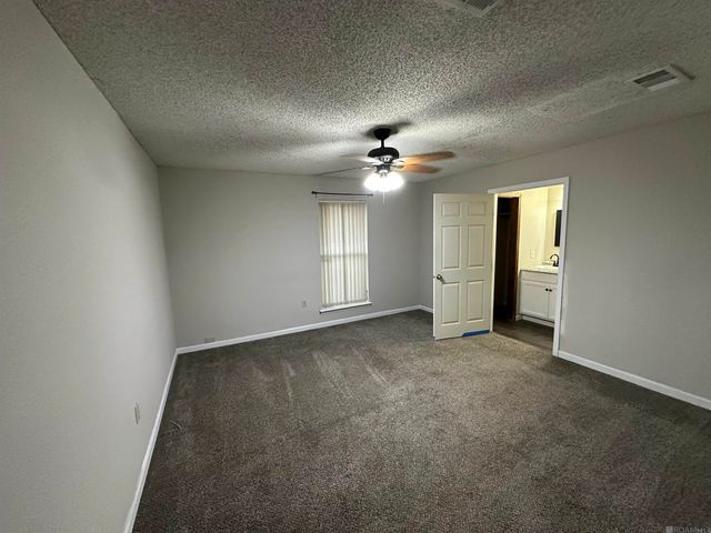 2214 Alice St, Zachary, LA 70791